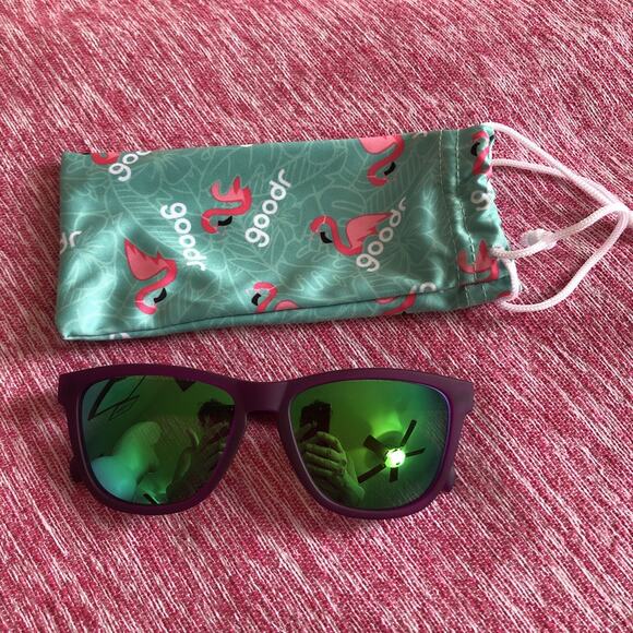 NWOT Goodr Polarized Sunglasses Gardening with a Kraken Purple 53-18-133 - Picture 1 of 9